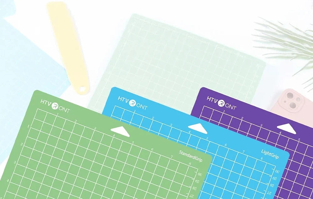 HTVRONT Cutting Mat 34.8 cm x 37 cm (Multicolor)